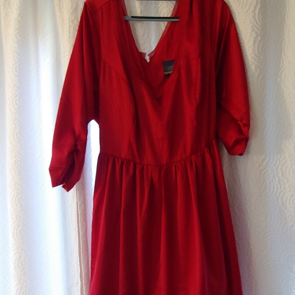 Romantic stunning RED Dress, TORRID NEW 20